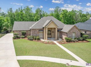18031 Forest Hills Dr, Prairieville, LA 70769