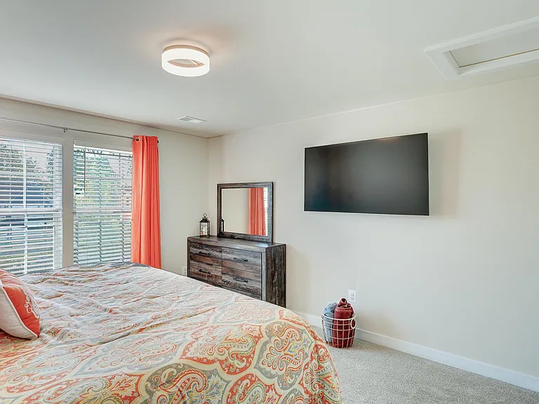 10706 Green Leaf Run — Photo 26