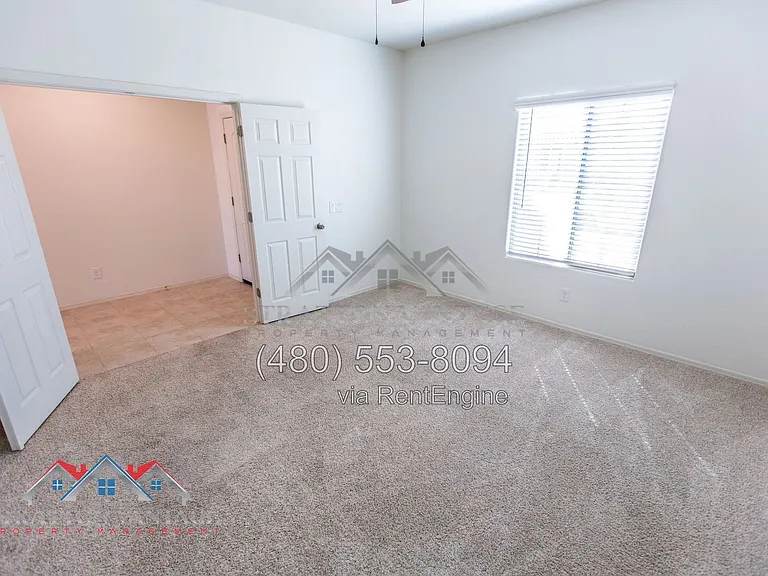 24530 W Flores Dr — Photo 8