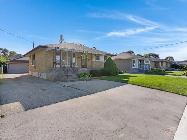297 Wilson Ave, Kitchener, ON N2C 1G9
