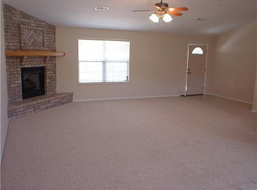 2nd image of 22 Skelton Dr