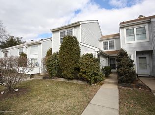 26 Borelle Sq, Parlin, NJ 08859