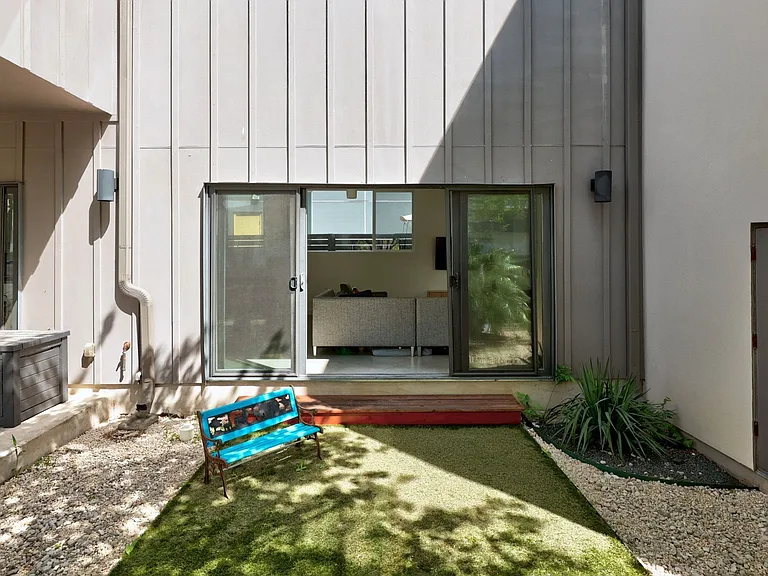 1606A Salina St — Photo 21