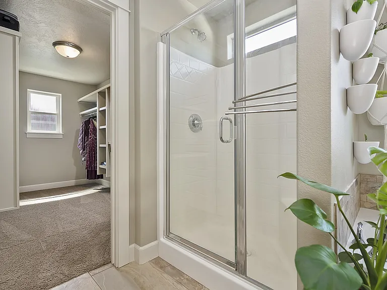 691 W Cagney St — Photo 29