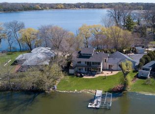 9508 271st Ave, Trevor, WI 53179