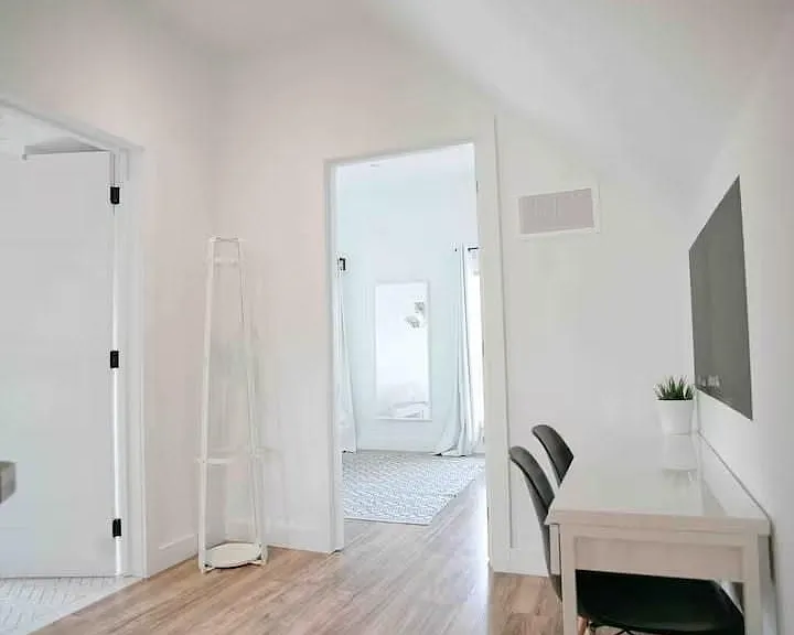 426 Wilson St E #1 — Photo 28