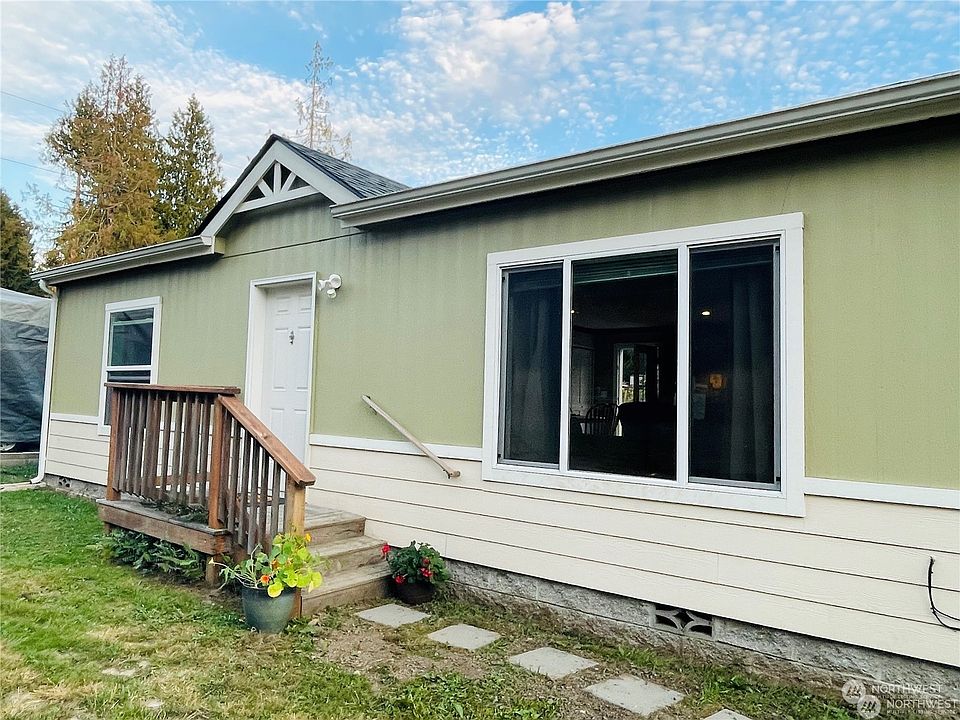 1st image of 12395 NE Philip Drive