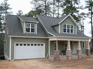 95 E Lakeview Dr, Pinehurst, NC 28374