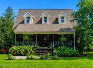 68 Birch Ridge Rd, Hardwick, NJ 07825