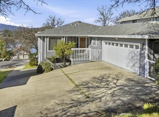 19246 N Shore Ct, Hidden Valley Lake, CA 95467