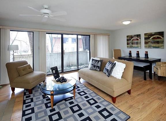 5th image of 5575 Waterman Blvd APT A