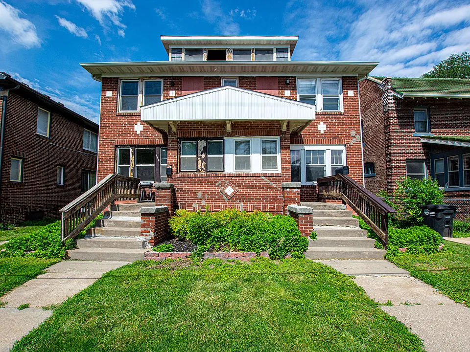 110 N 38th St #110