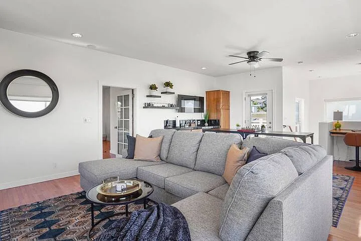 4551 Narragansett Ave #1 — Photo 30