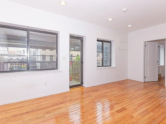 5th image of 113 Stockholm St APT 3C