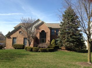 5734 Cherry Ln, West Bloomfield, MI 48324