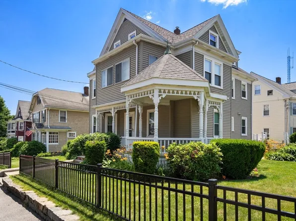 23 Cranch St, Quincy, MA 02169