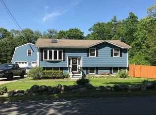 88 Kimball Rd, Amesbury, MA 01913