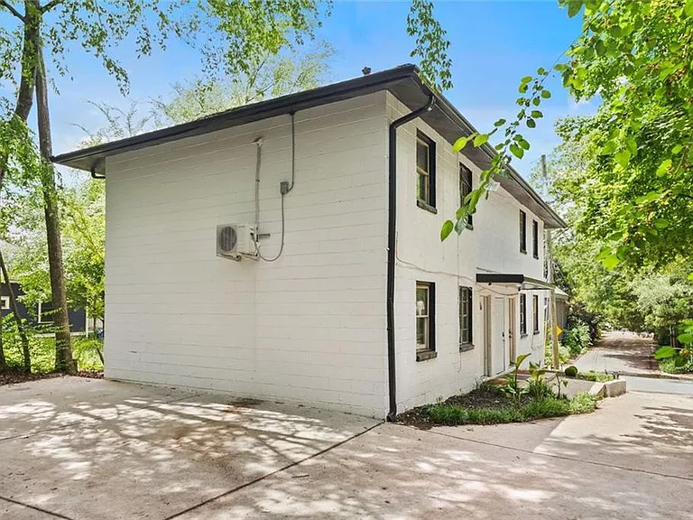 210 Estoria St SE #1 — Photo 8