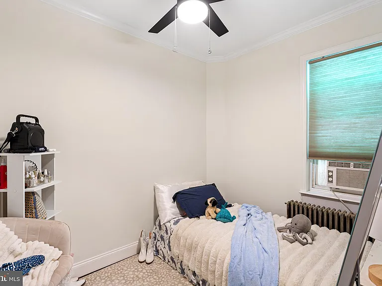 4509 Gaul St — Photo 11