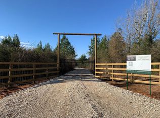 787 Nursery Rd, Livingston, TX 77351