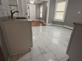 597 Brooks St #6, Bridgeport, CT 06608