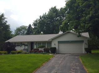 4080 Sheldon Rd, Rochester, MI 48306