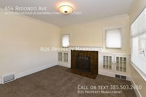 654 E Redondo Ave Photo 1