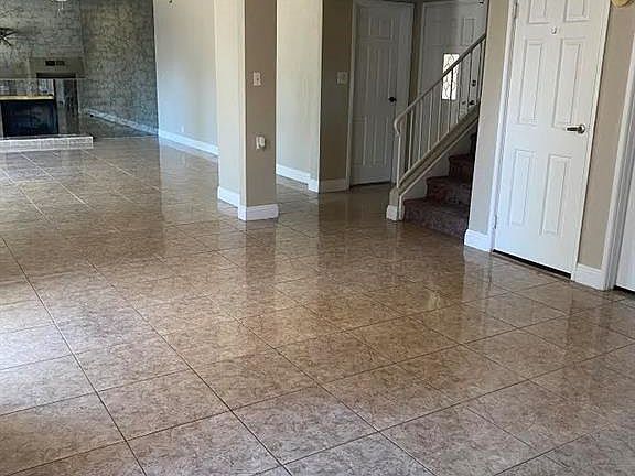 4th image of 2330 Palora Ave