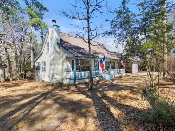 435 Wildwood Trl, Holly Lake Ranch, TX 75765