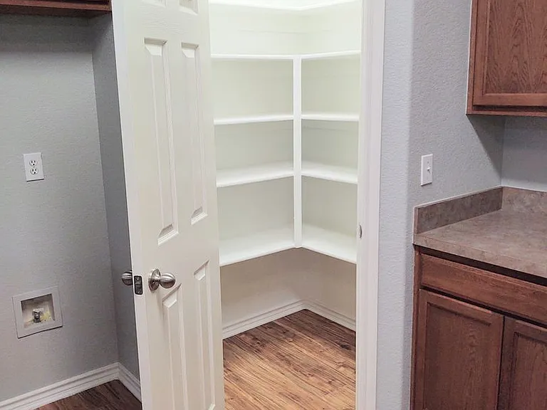 3024 Lake Side Dr — Photo 10