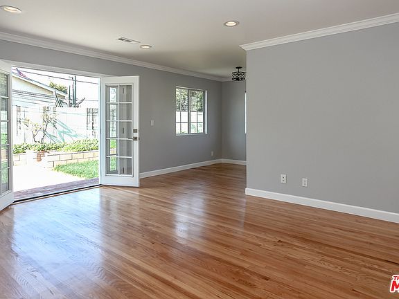 3rd image of 21443 Hawaiian Ave