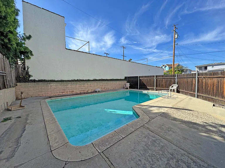 1009 N Garfield Ave #2 — Photo 2