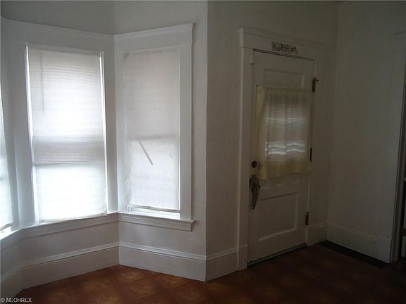 5th image of 6140 Morton Ave