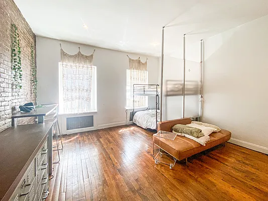 Rented by Corcoran | media 15