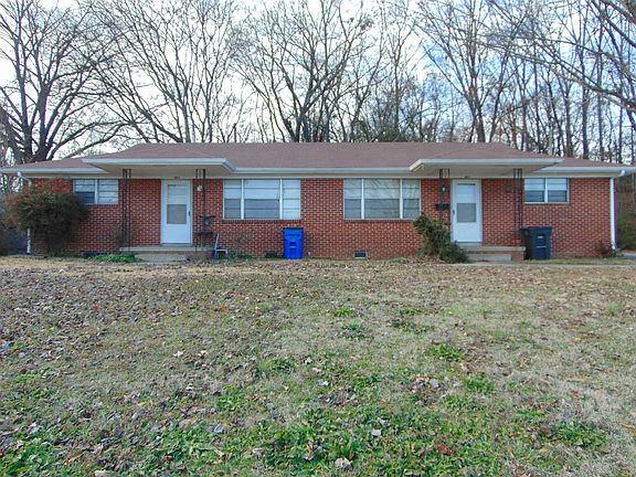 4th image of 100 Parker Dr