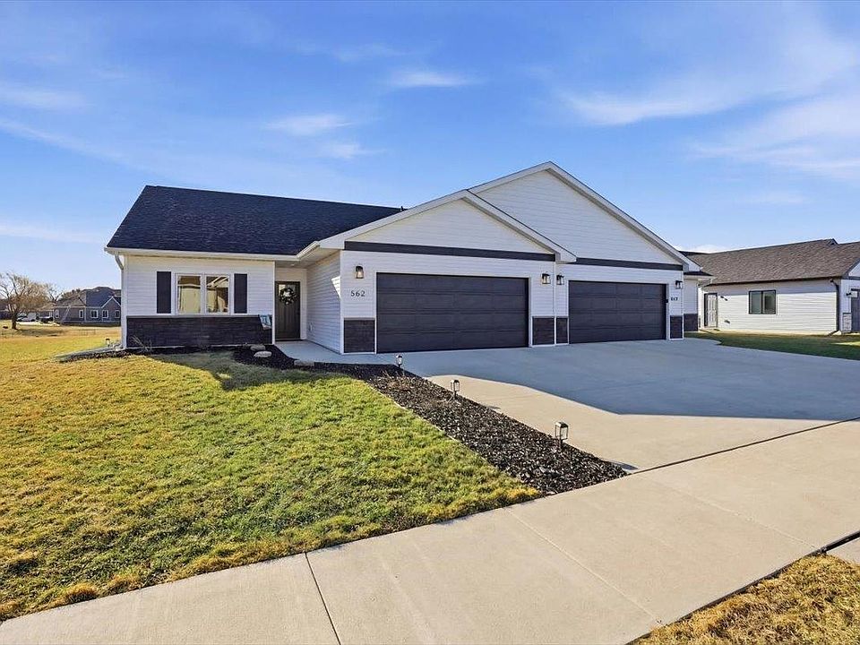 1st image of 562 Stonewood Ct