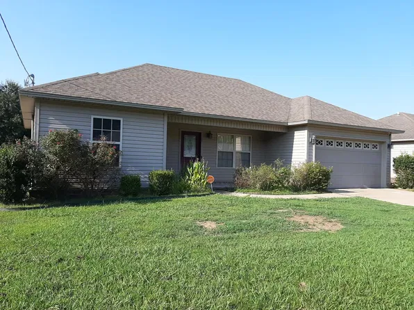 105 Abington Dr, Beebe, AR 72012
