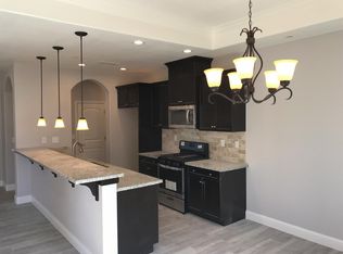 517 Bo Tree Ln, Madera, CA 93637