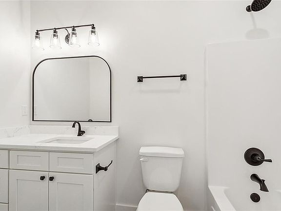 5th image of 75600 Sylvia Dr