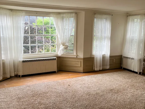 33 Hodge Ave #2F, Buffalo, NY 14222