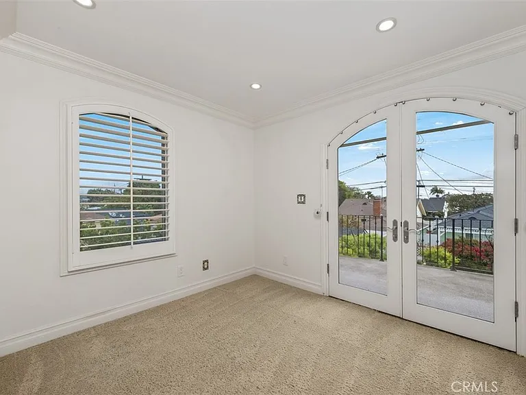 7822 Truxton Ave — Photo 27