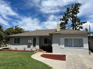 15458 W D St, Kerman, CA 93630