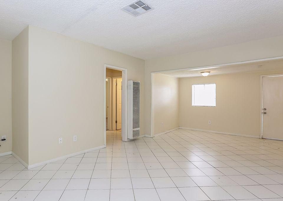 1st image of 7339 Louise Ave