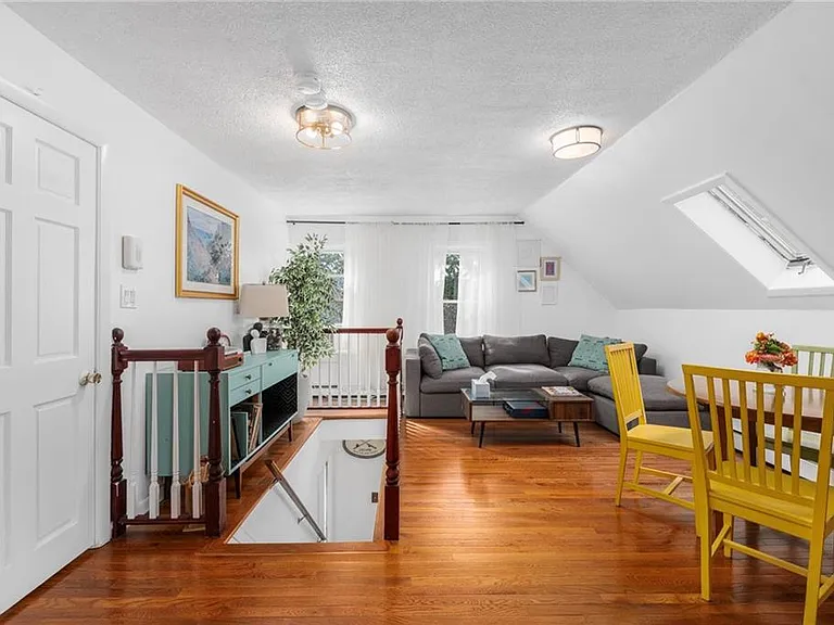 183 Wood St #3 — Photo 6