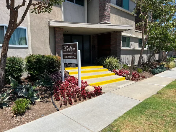 2425 Carson St #20, Lakewood, CA 90712