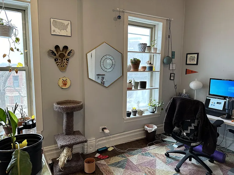 1917 W Evergreen Ave #2F — Photo 4