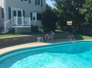 515 Meadow Rd, Syracuse, NY 13219