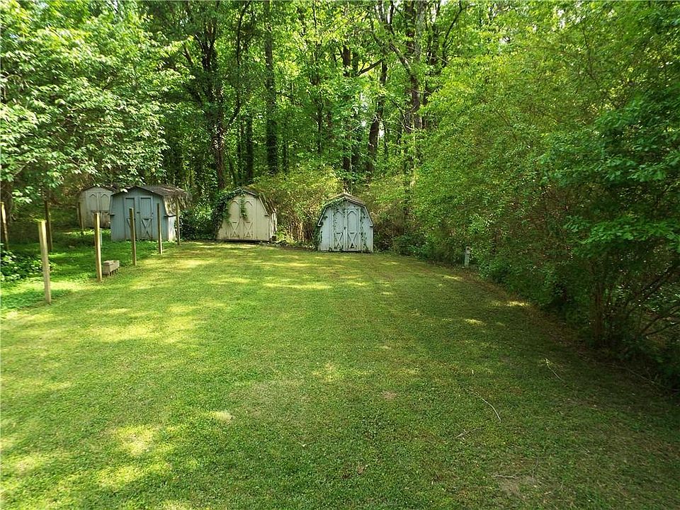 2nd image of 4163 Pine Valley Rd #1.0