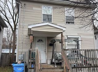 1017 W Genesee St, Lansing, MI 48915