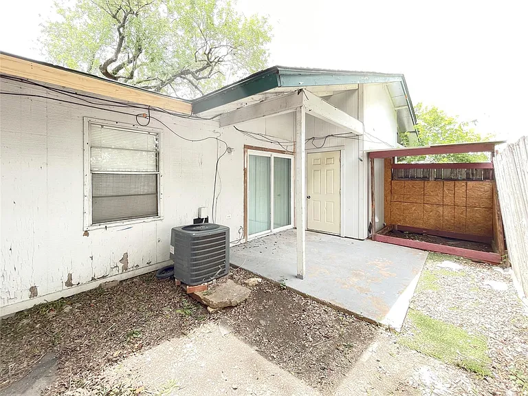904 N Meadows Dr — Photo 18